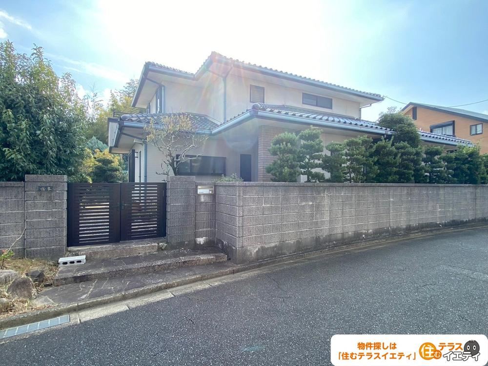 3LDK House in Nishikihama - Photo 1