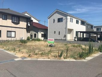 plot of land in Komatsu
