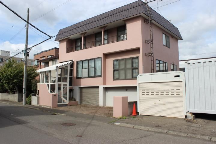 165 m² land in Higashi Ward, Sapporo, Hokkaido - Photo 1