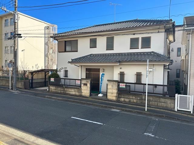 Spacious 6LDK+S House in Higashi Nakahara, Hiratsuka - Photo 1