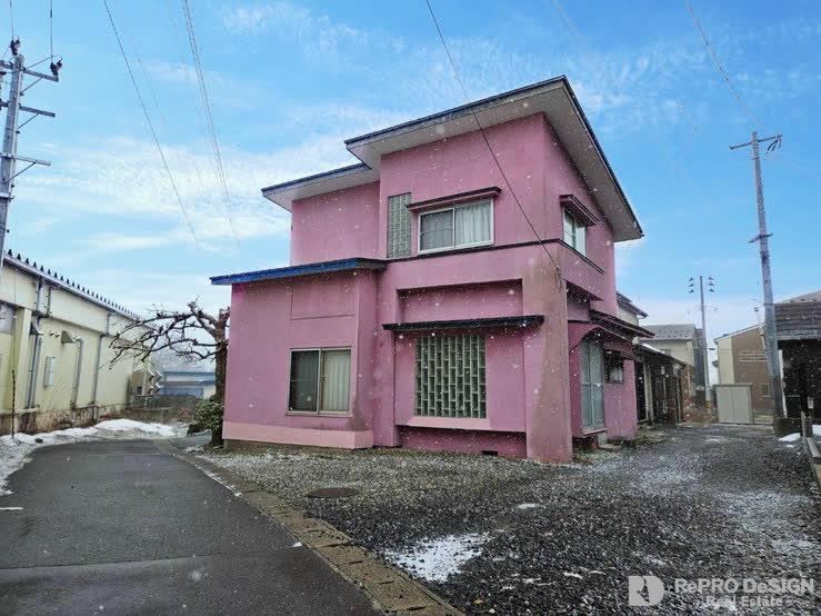 Compact 3SLD Home in Izumi Area, Akita - Photo 1