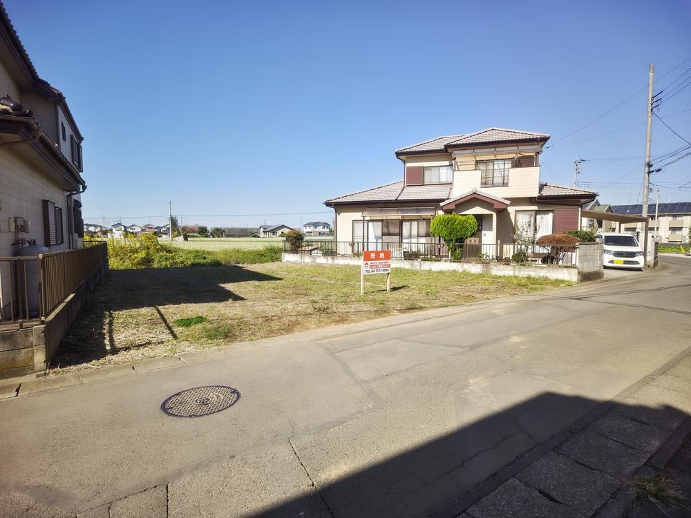 Convenient Land Near Supermarkets and Schools - Photo 1