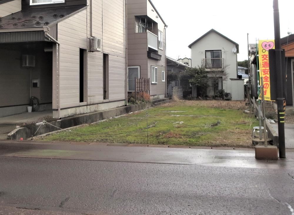 Land with No Building Conditions Near City Hall - Photo 1