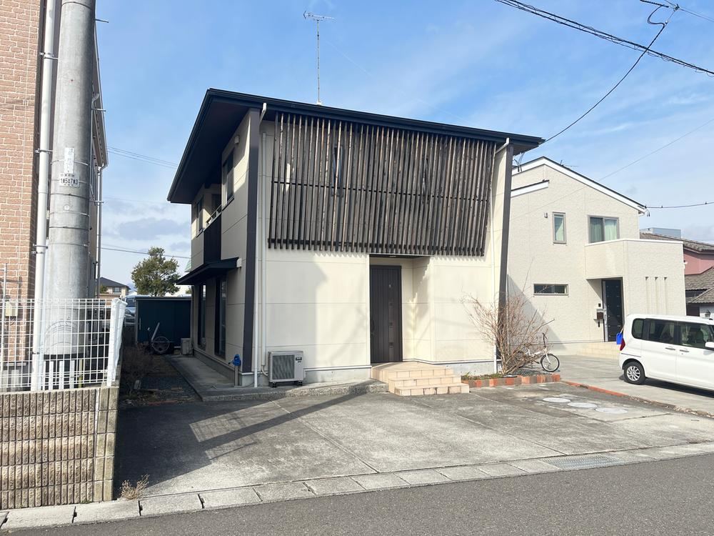 4SSLDK Home with Ample Storage in Koriyama - Photo 1