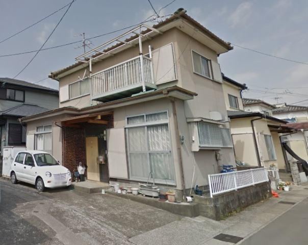 Convenient 3LDK Home Near Shopping Facilities - Photo 1