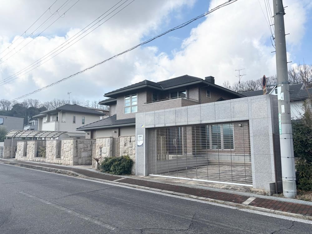 Luxurious 5LDK House in Kawachinagano - Photo 1