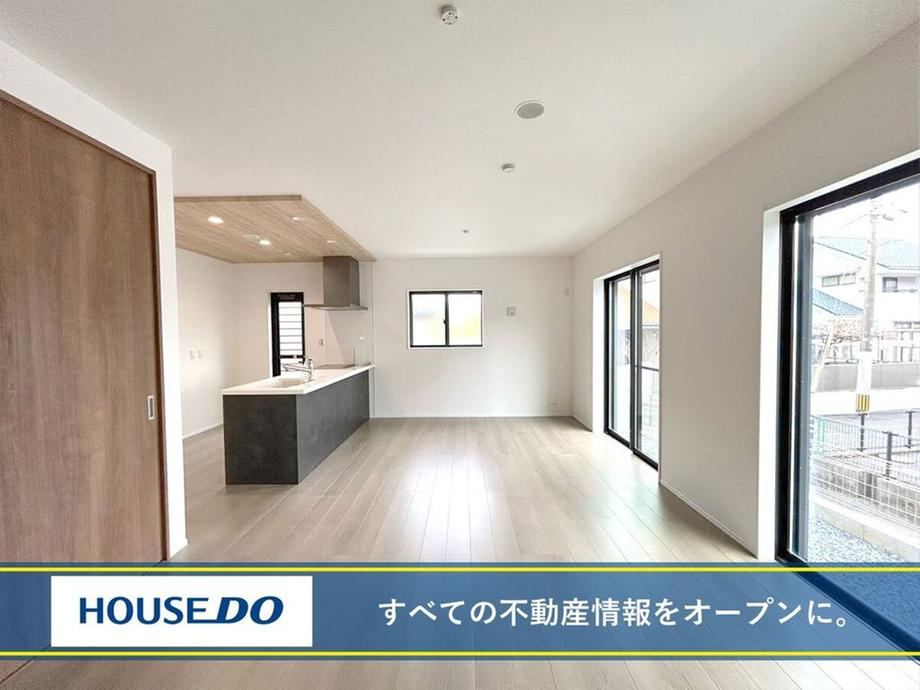 Modern 4LDK House in Kitakyushu - Photo 1