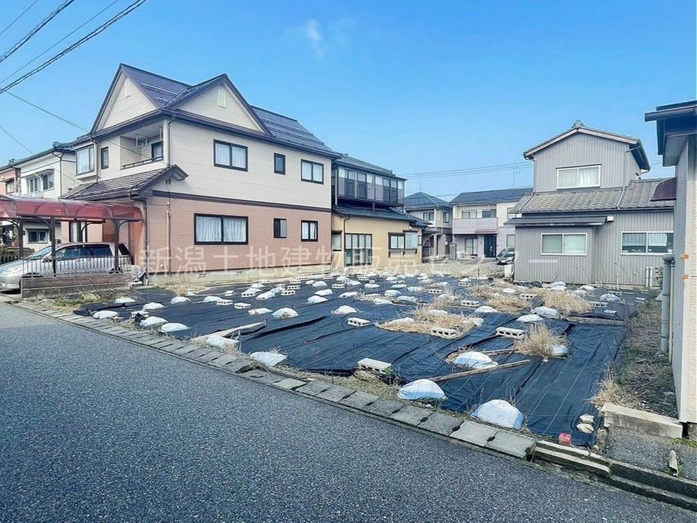 Spacious Land in Higashi Niigata - Photo 1