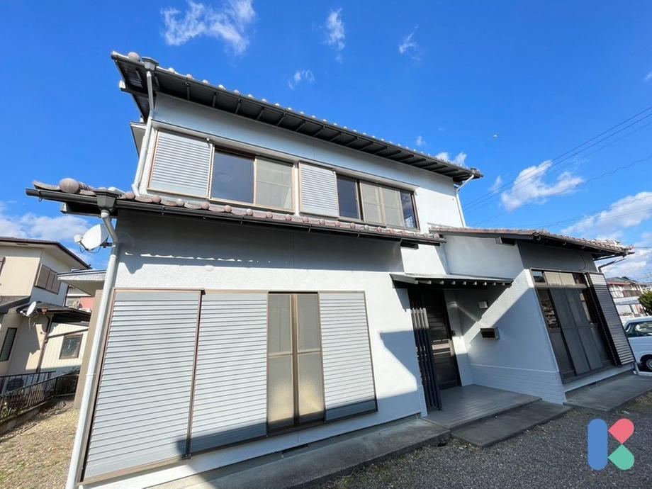 Spacious 4LDK House with 3 Parking Spaces in Iwata - Photo 1