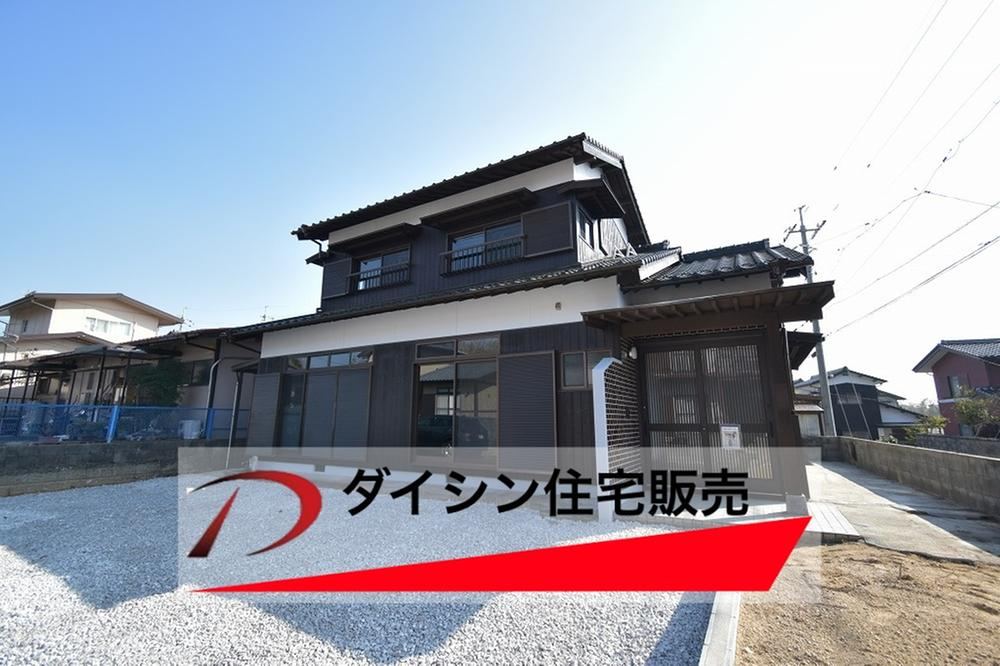 Renovated 3LDK House in Ube - Photo 1