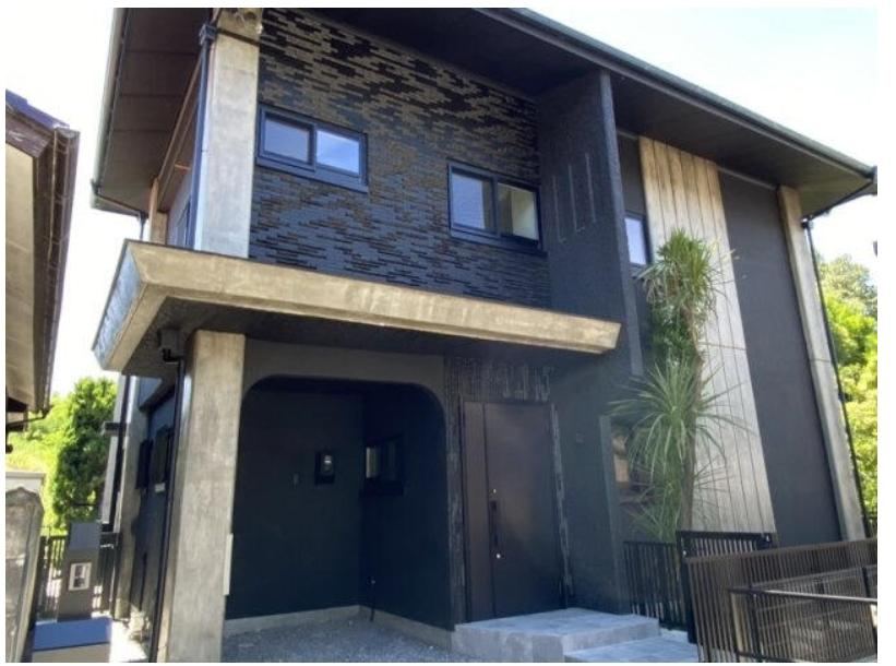 Designer House with Full Renovation Near Higashi-Okazaki Station - Photo 1