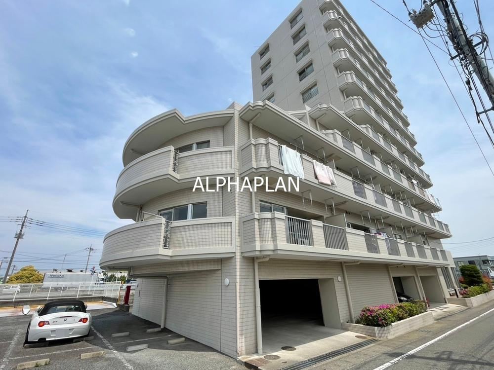 3LDK apartment in Maebashi, Gunma - Photo 1
