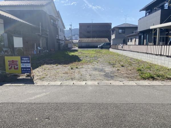 239 m² land in Nichinan, Miyazaki - Photo 1