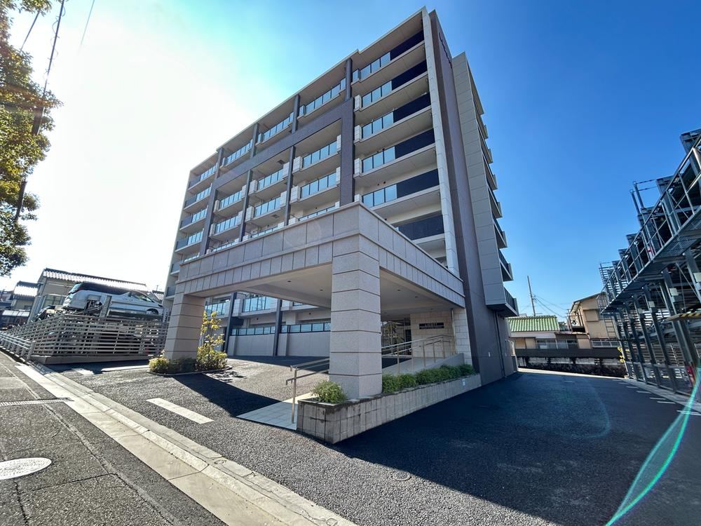 3LDK apartment in Okazaki, Aichi - Photo 1