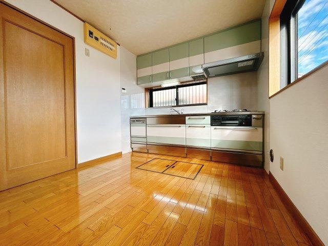 Spacious House Available for Viewing Today in Kumagaya - Photo 1