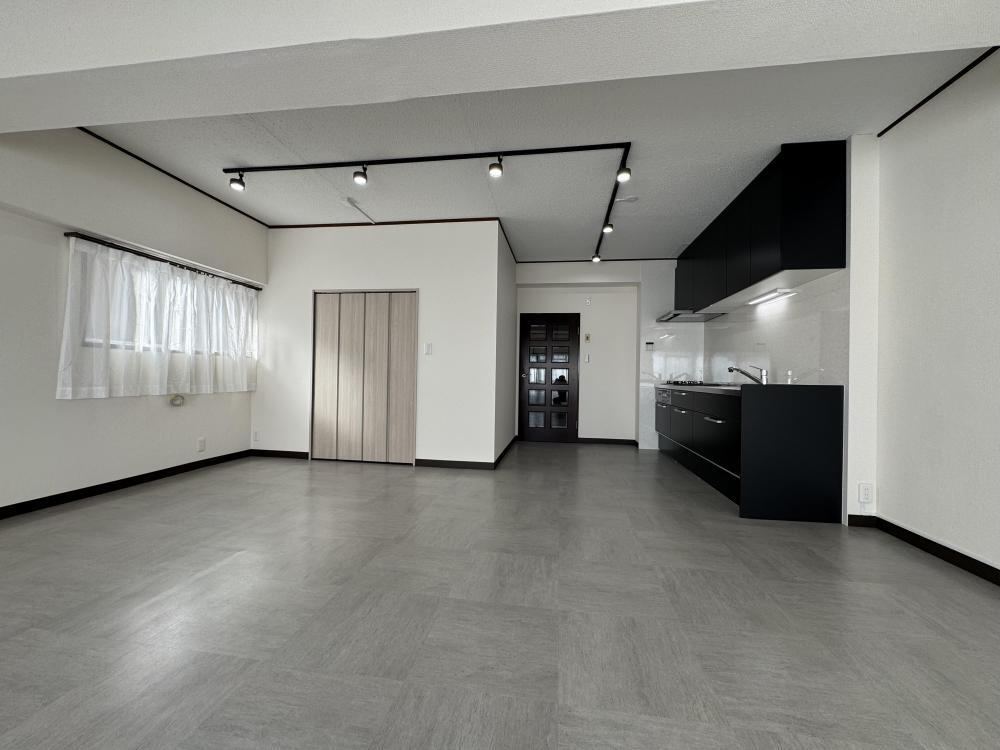 1LDK+S Apartment with Quick Access to Tokyo - Photo 1