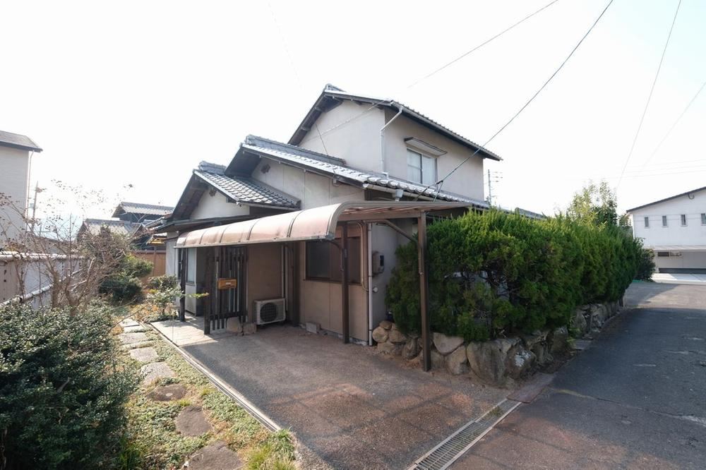 Spacious 6DK Home in Hayashi - Photo 1