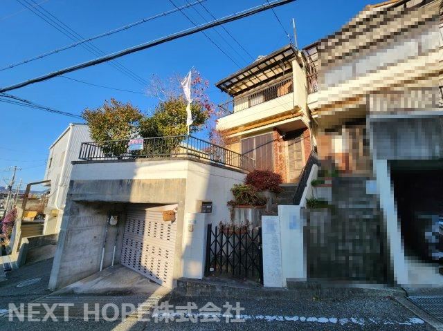 Charming 4DK Home with Garden in Nishikimatsu - Photo 1