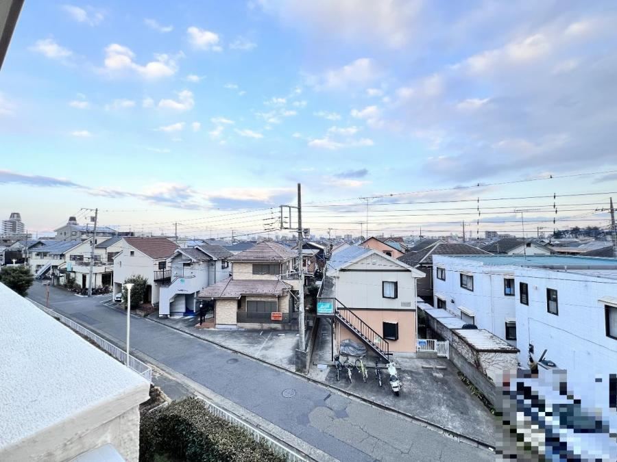 Renovated 3DK Apartment in Tachikawa - Photo 1