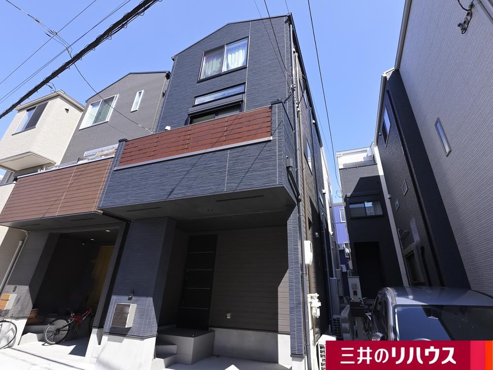 Modern 2LDK+S Detached House Near Gyotoku Station - Photo 1