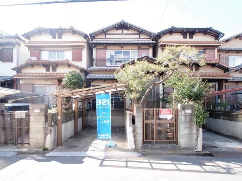 Investment-Ready 5DK House in Takaishi - Photo 1