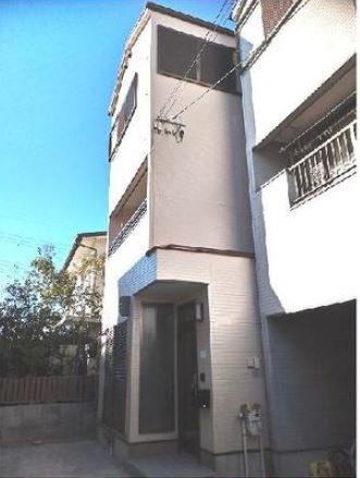 Renovated 5DK House in Nishinomiya - Photo 1