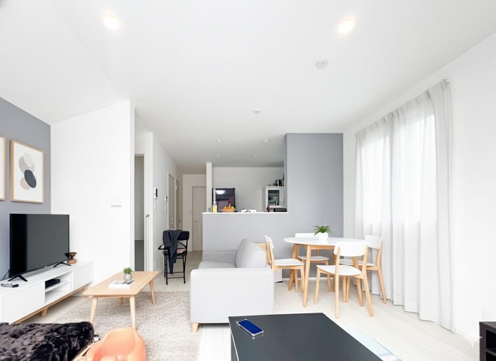 Well-Equipped 2LDK+S Home in Musashino - Photo 1