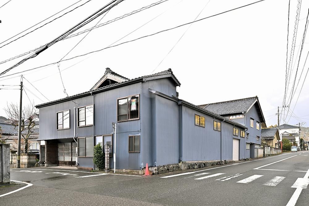 Historic 8DK House in Fukui, Niigata - Photo 1