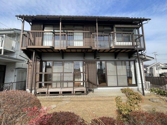 Spacious 4LDK House with Unique Design in Kamiyamaguchi - Photo 1