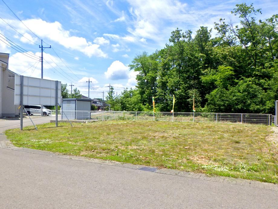 Desirable Land in Green New Development Area, Ohtawara - Photo 1
