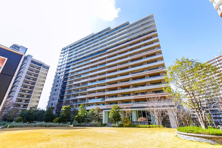 2LDK apartment in Chuo Ward, Tokyo - Photo 1