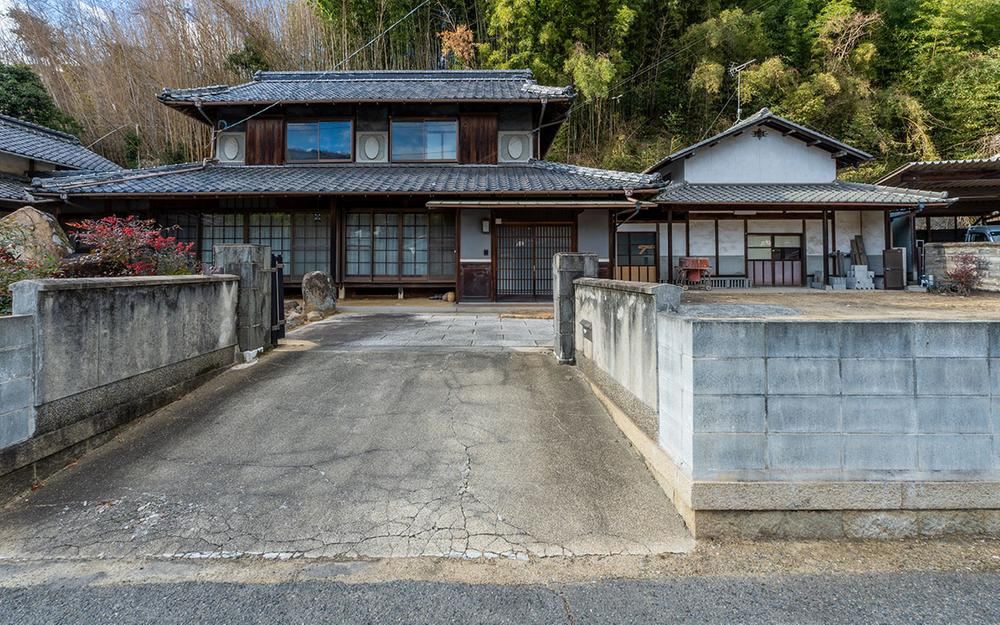 Charming 8LDK Traditional House in Fukuda - Photo 1