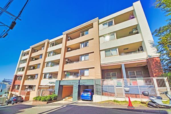Spacious 4LDK Apartment in Hinokuchu - Photo 1