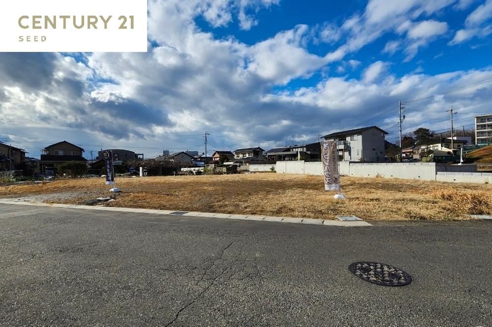 271 m² land in Gifu, Gifu - Photo 1