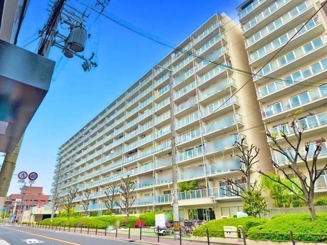 1LDK apartment in Joto Ward, Osaka - Photo 1