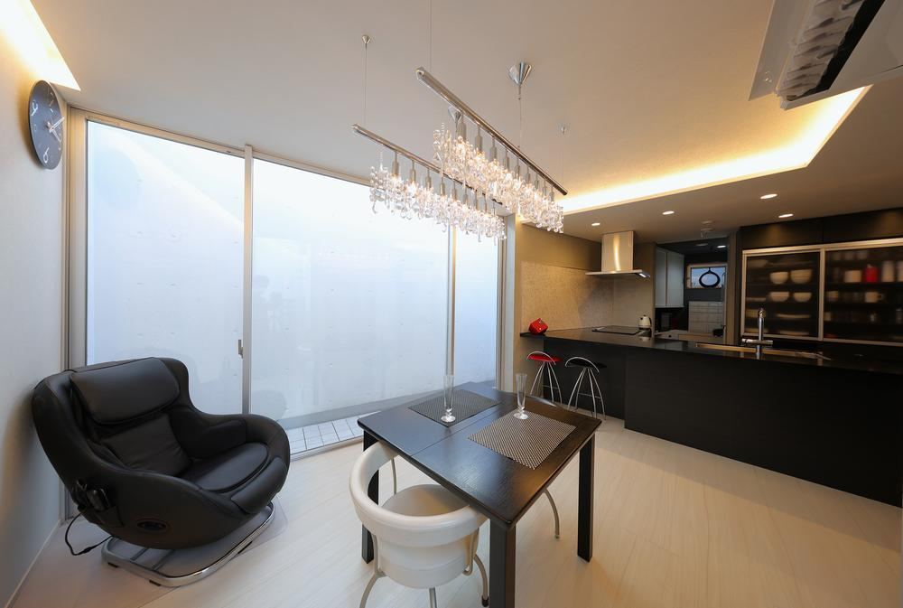 Modern 2LDK+S House in Chikusa, Nagoya - Photo 1