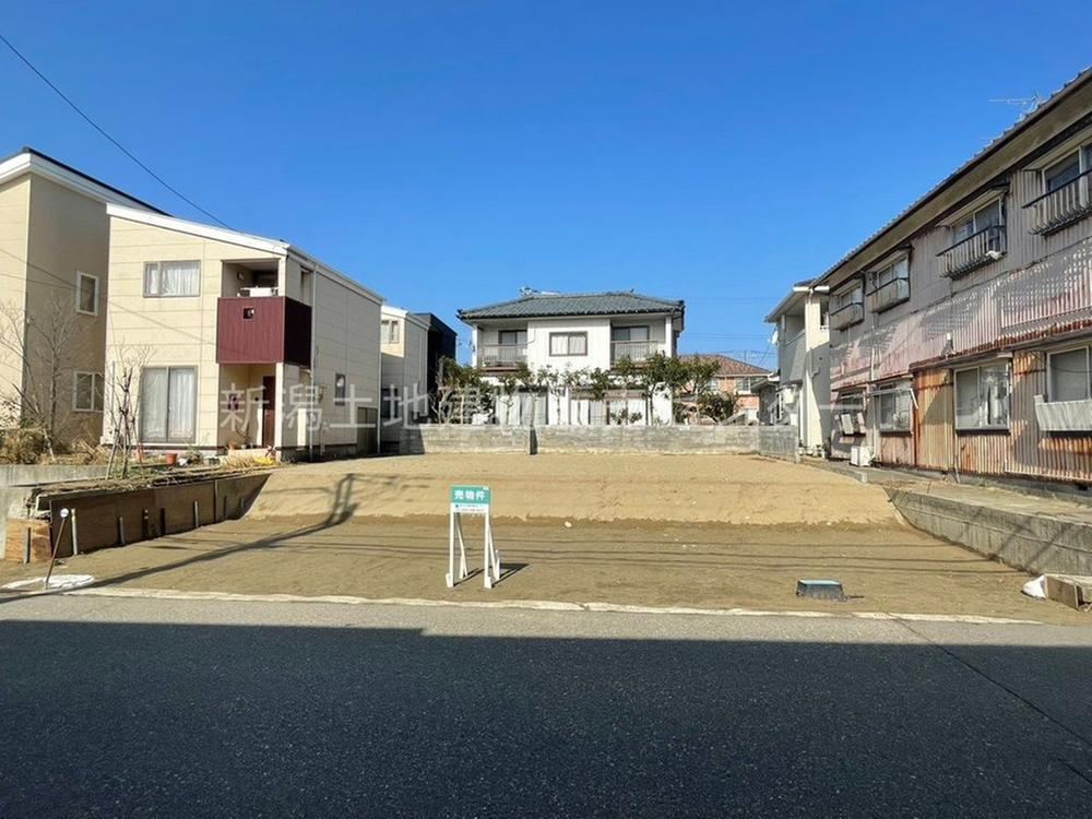 Shaped Land Parcel in Sekiya Area - Photo 1
