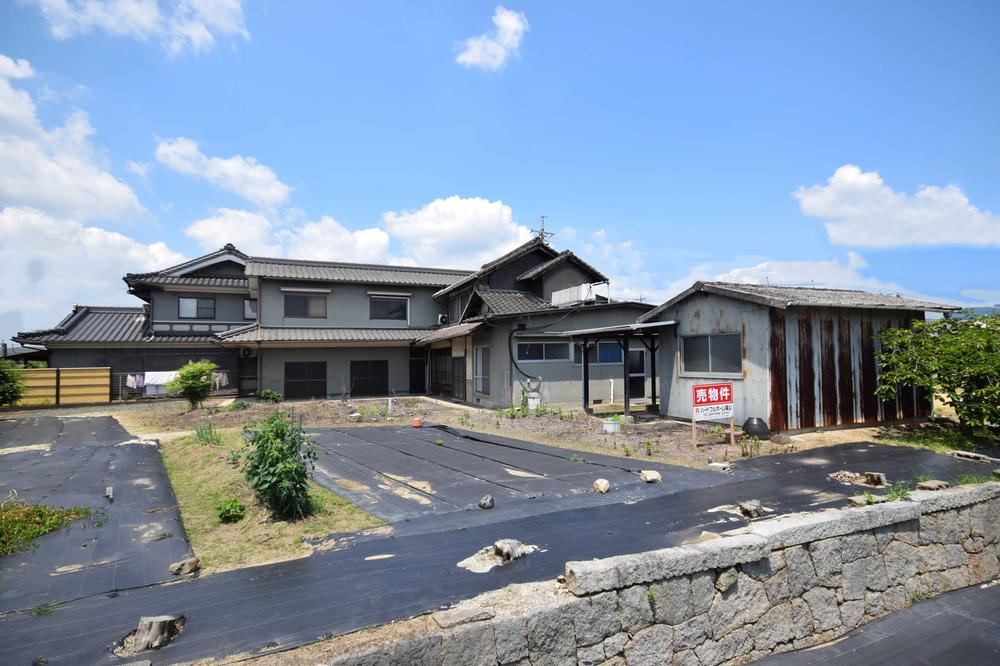 Expansive 7LDK House in Kanbe-cho - Photo 1