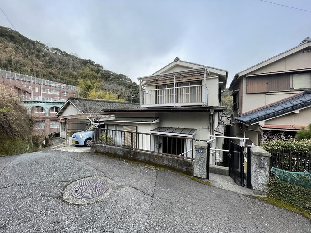 5DK House Ready for Renovation in Tokiwacho - Photo 1