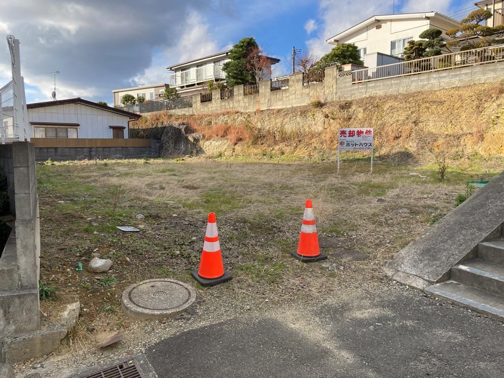 Large Land with No Building Conditions in Den Kamiyama, Tagajo City - Photo 1