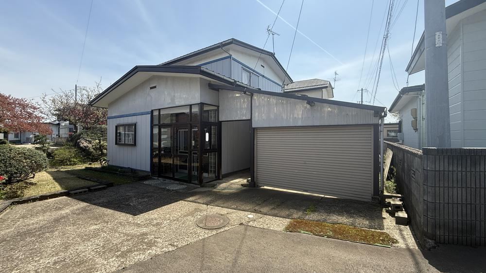 5LDK Detached House in Tsuchizaki Port North, Akita - Photo 1