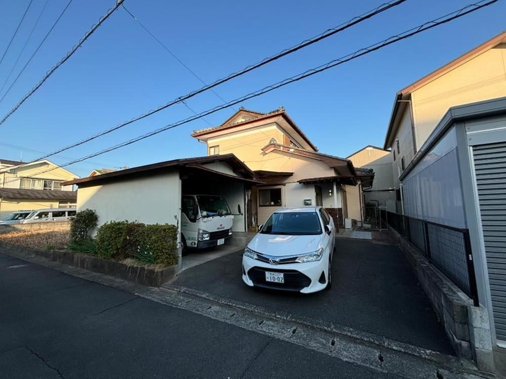 Spacious Residential Land in Komatsu Area - Photo 1