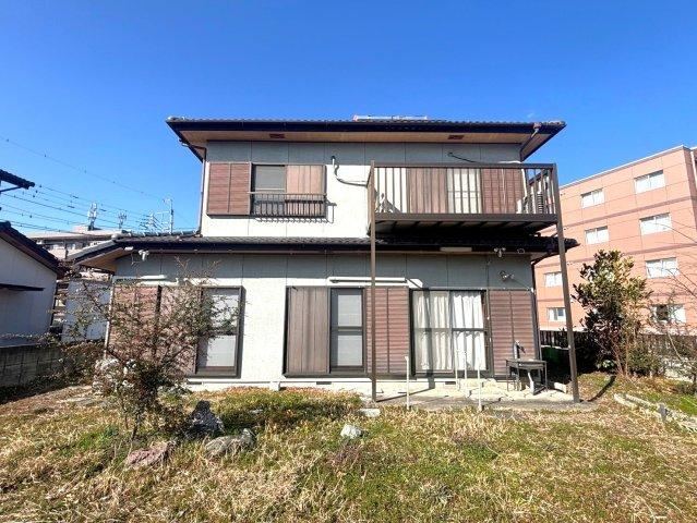 5DK house in Kofu, Yamanashi - Photo 1