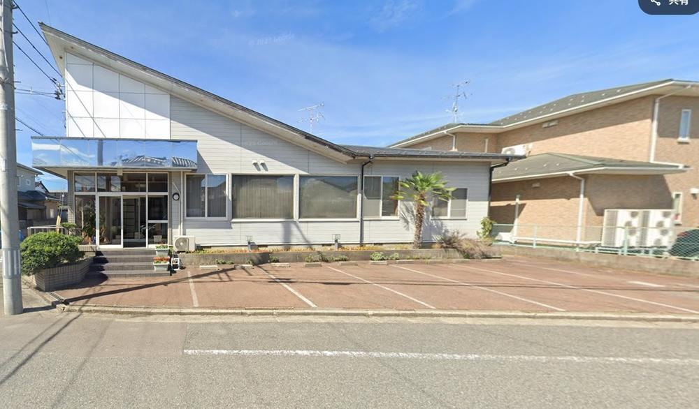 Conveniently Located Land Within Walking Distance to Supermarkets - Photo 1