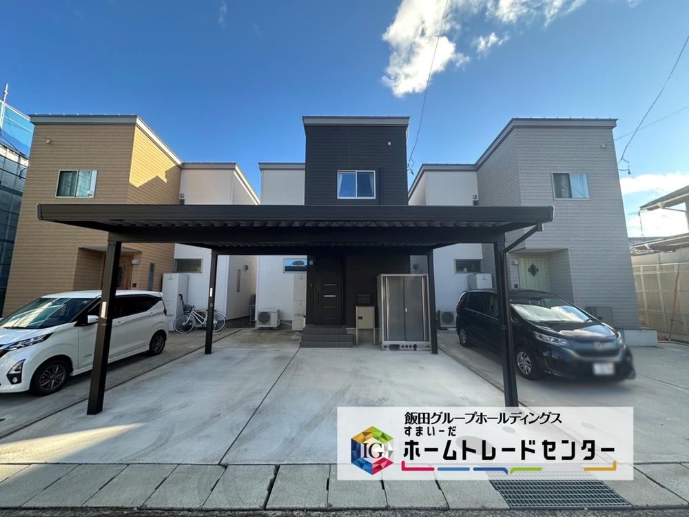 Modern 4-Year-Old Home with Carport in Minami-Sawamata - Photo 1