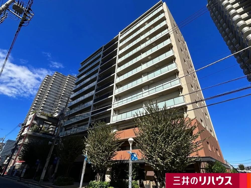 Luxury 4LDK Apartment in Tokorozawa - Photo 1