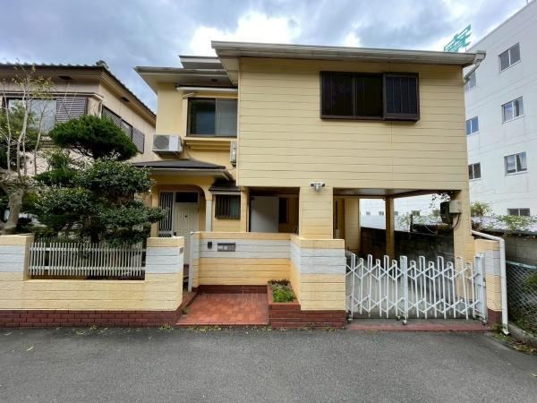 Spacious 5LDK Detached House in Nishihama - Photo 1