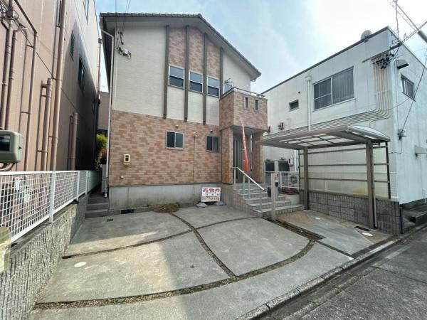 Spacious 3LDK Home in Nakamura - Photo 1