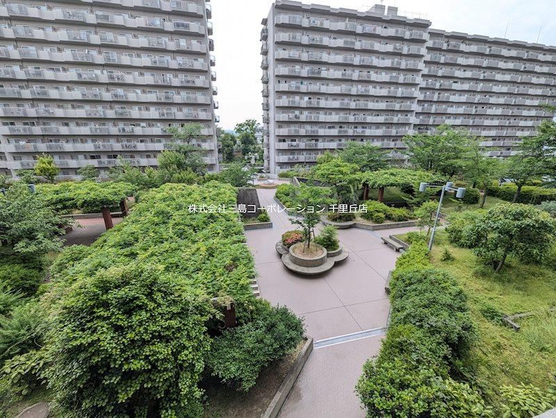 3LDK apartment in Suita, Osaka - Photo 1