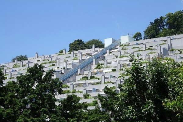 4LDK+S apartment in Atami, Shizuoka - Photo 1